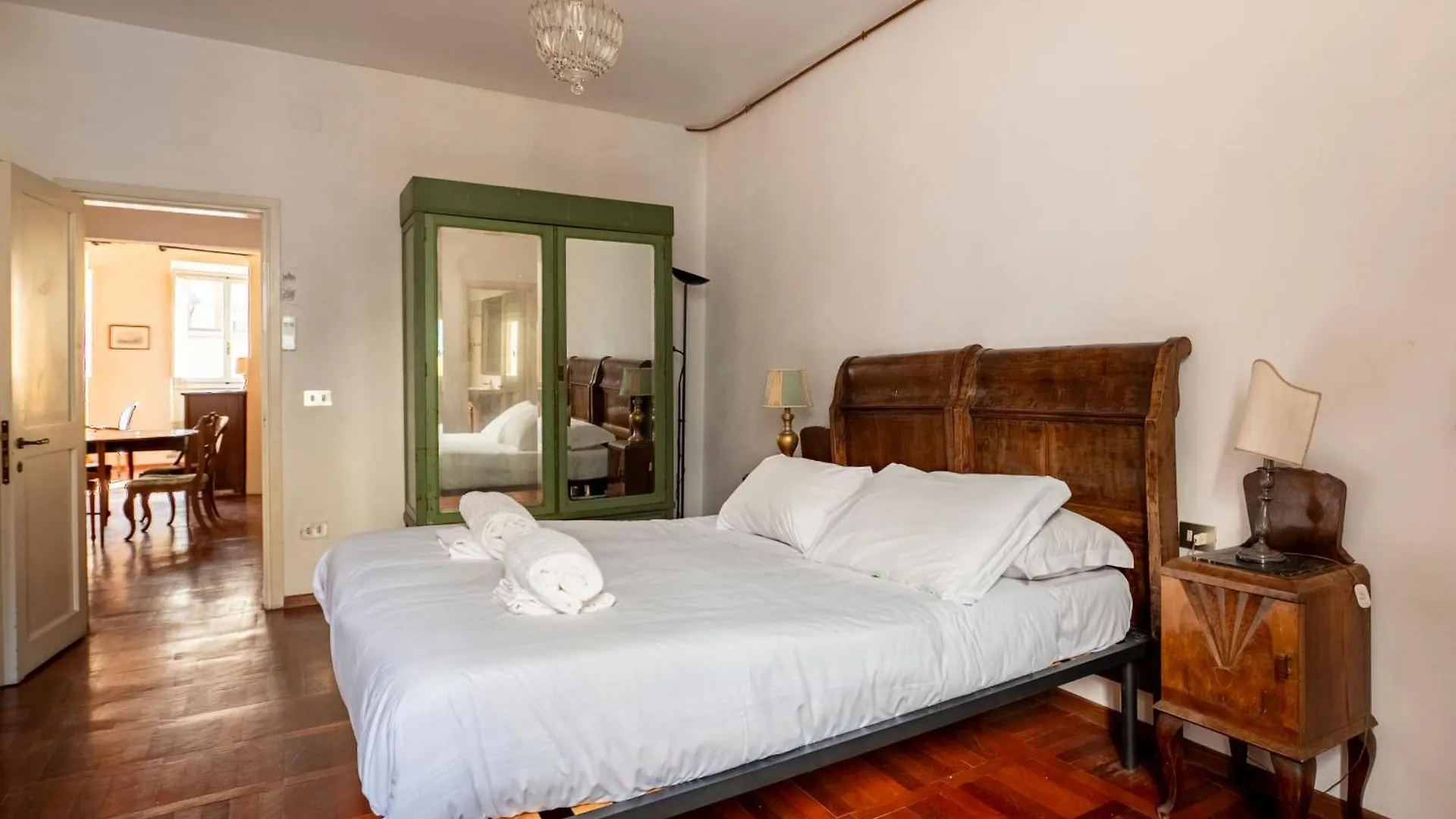 Suite Caravaggio- Camere Con Bagno Privato In Appartamento Condiviso Oltrarno Florence Guest house