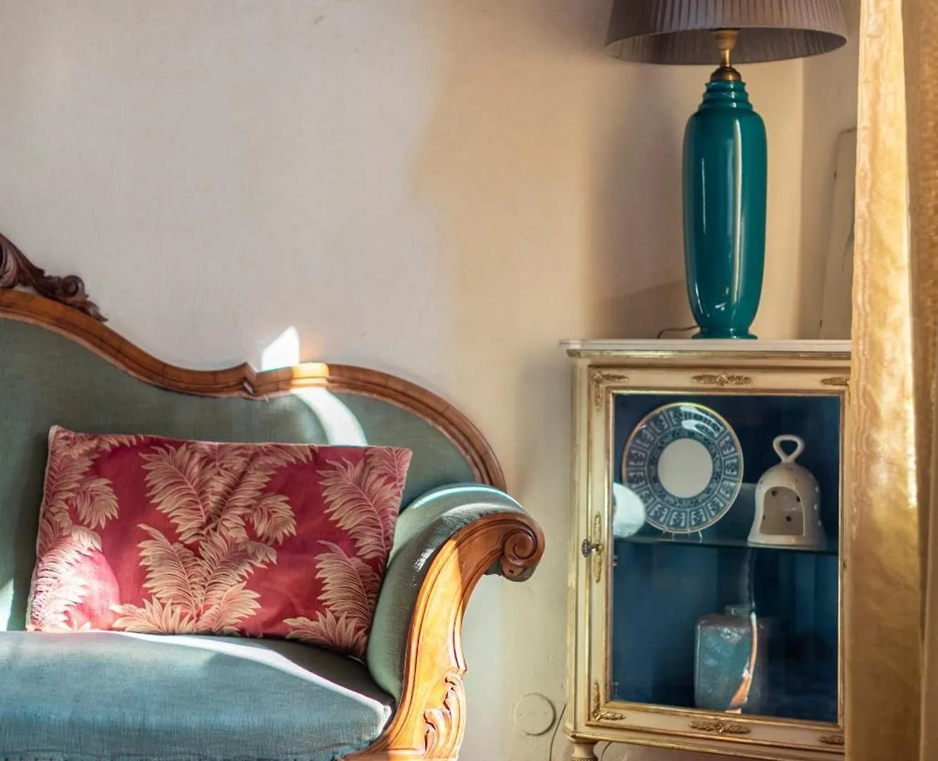 Guest house Suite Caravaggio- Camere Con Bagno Privato In Appartamento Condiviso Oltrarno Florence
